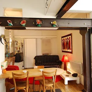 2 Pièces Proche Du Sacré Coeur Apartamento París
